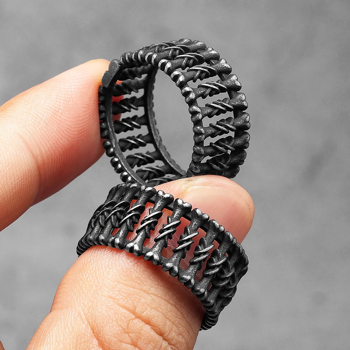 Retro Gothic Bone Men Rings St – Vintage Fashion Newtown recenzja i cena