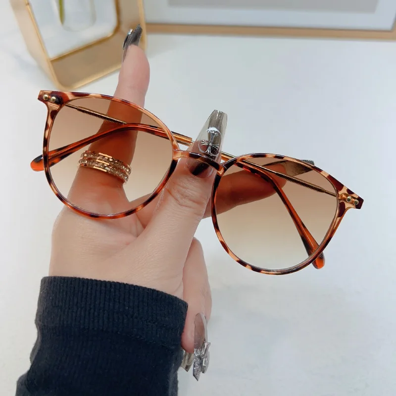 Nowe Okrągłe Okulary Przeciwsł – Vintage Fashion De recenzja i cena