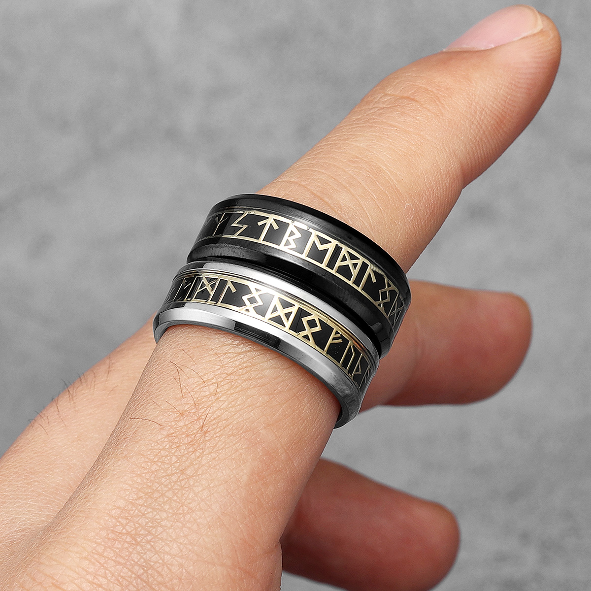 Pierścień z runami Futhark Vik – Vintage Fashion Newtown recenzja i cena