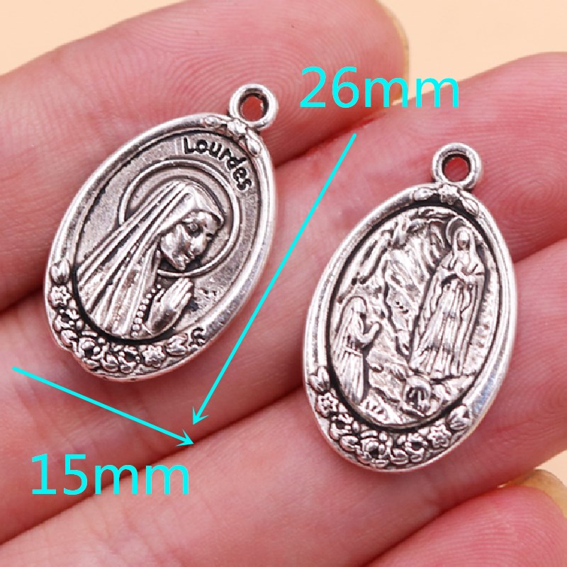 Zawieszki Vintage Christian Ta – Vintage Fashion Tags recenzja i cena